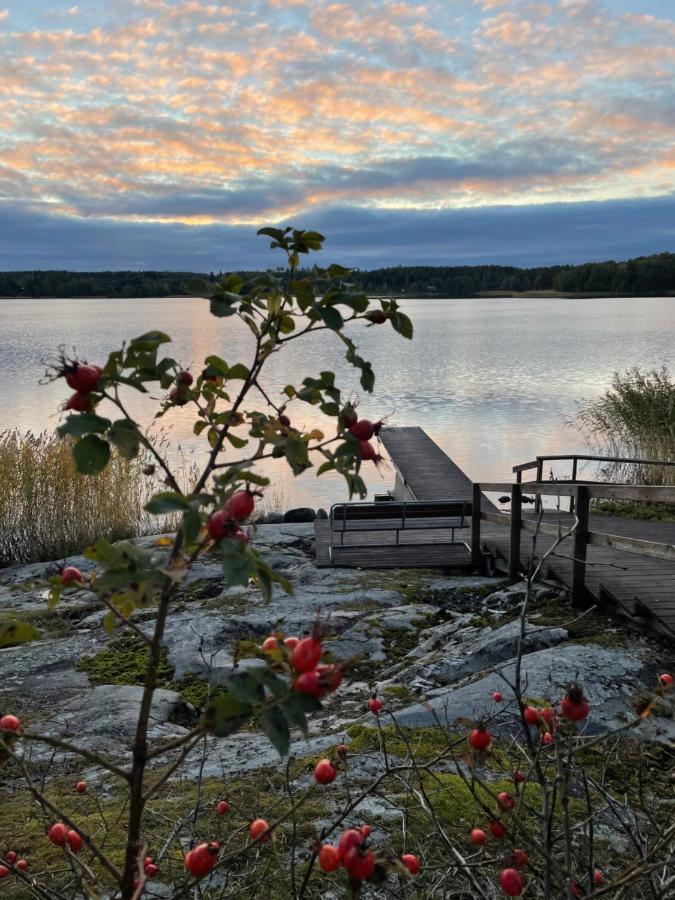 Labbnaes Semesterhem, Radhuset เคมิออนซารี ภายนอก รูปภาพ