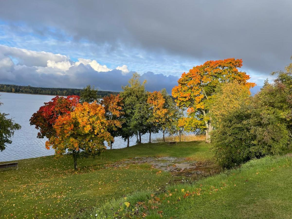 Labbnaes Semesterhem, Radhuset เคมิออนซารี ภายนอก รูปภาพ