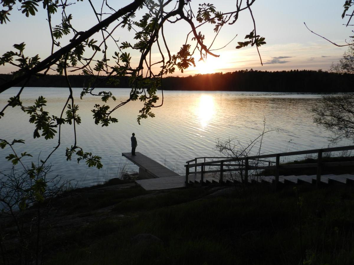 Labbnaes Semesterhem, Radhuset เคมิออนซารี ภายนอก รูปภาพ