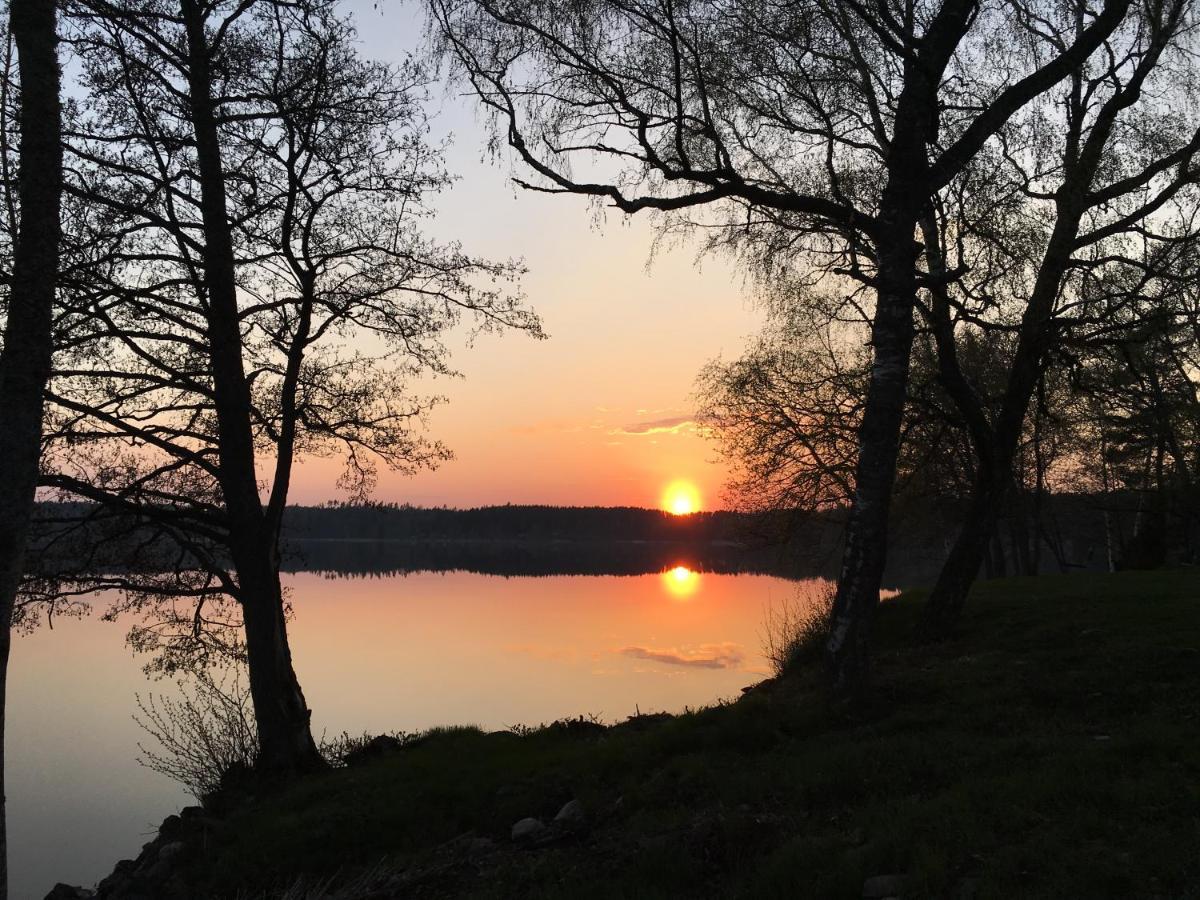 Labbnaes Semesterhem, Radhuset เคมิออนซารี ภายนอก รูปภาพ