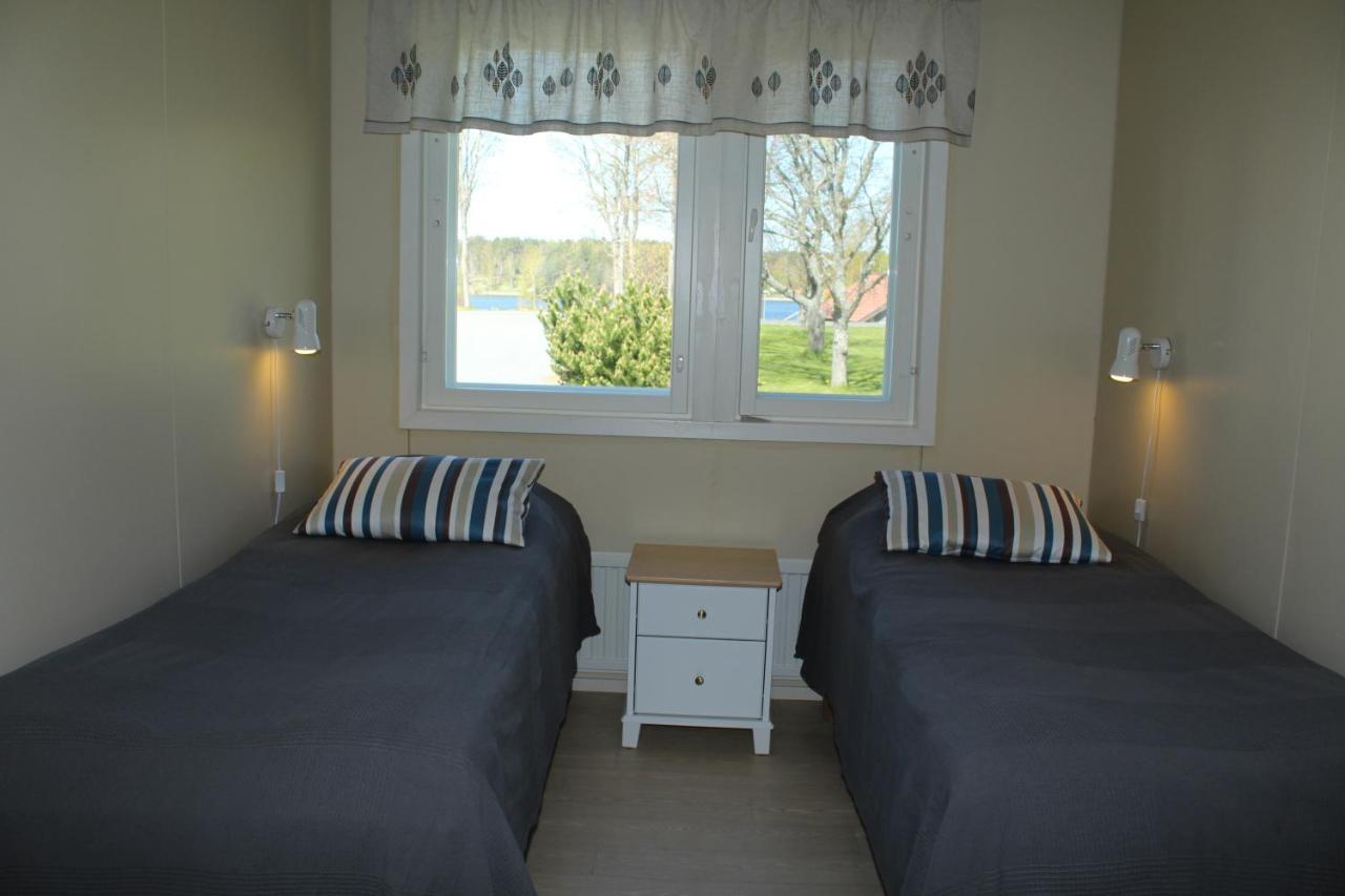 Labbnaes Semesterhem, Radhuset เคมิออนซารี ภายนอก รูปภาพ